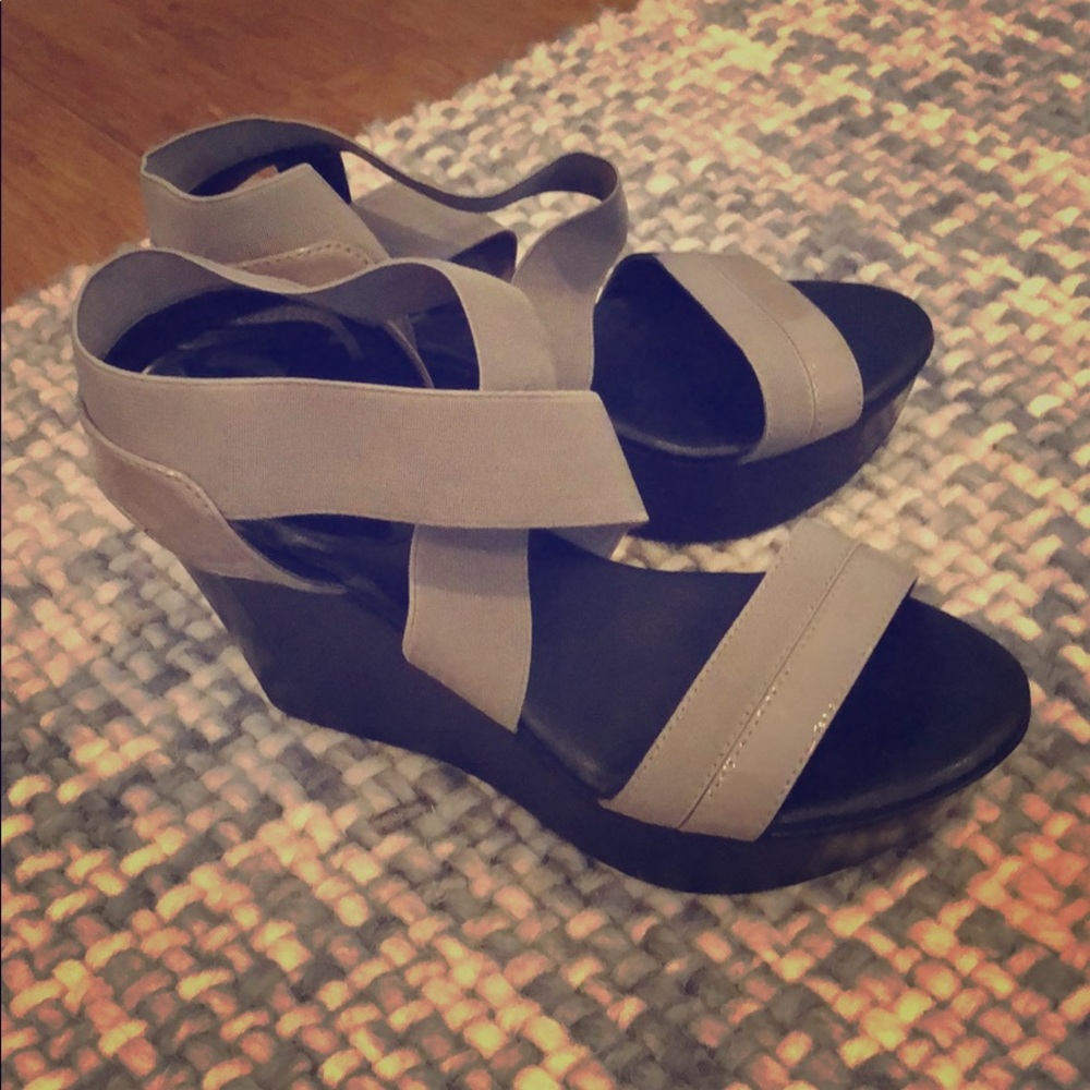 Black summer wedges